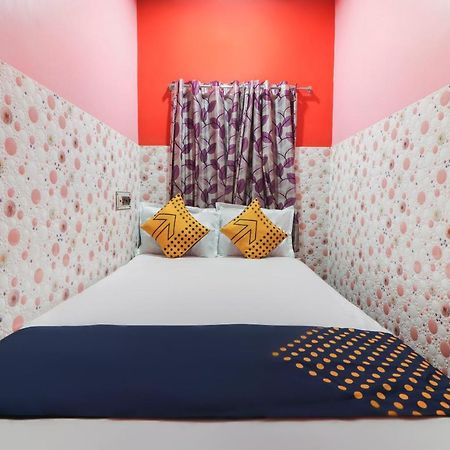 Spot On 49584 Asmi Hotel Hugli-Chinsurah Экстерьер фото