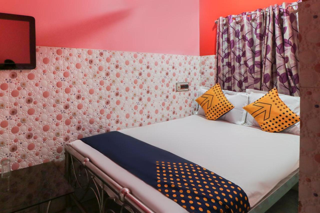 Spot On 49584 Asmi Hotel Hugli-Chinsurah Экстерьер фото