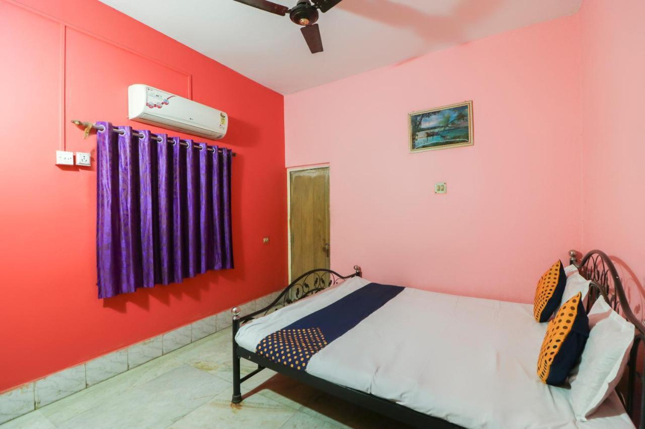 Spot On 49584 Asmi Hotel Hugli-Chinsurah Экстерьер фото