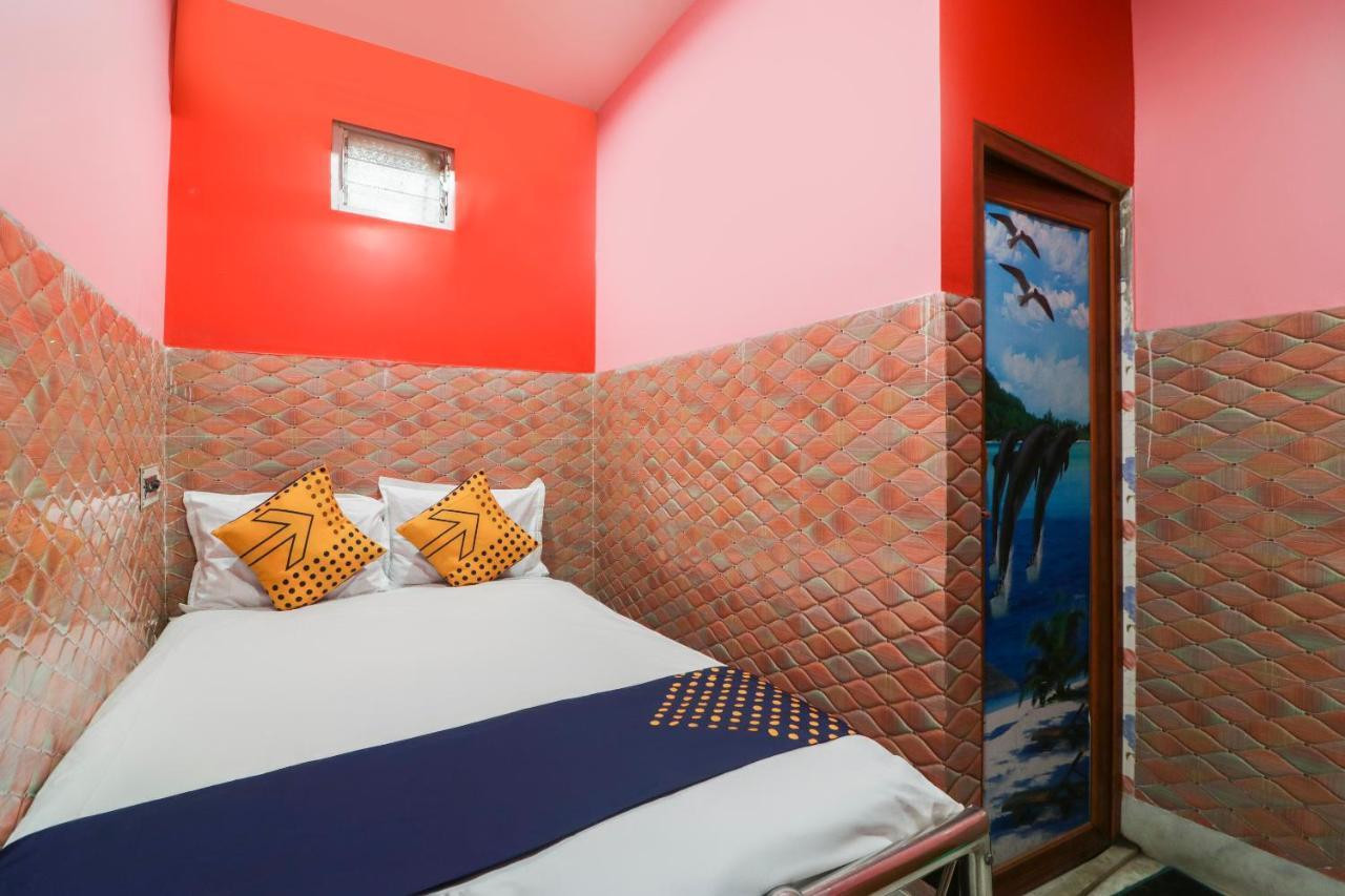 Spot On 49584 Asmi Hotel Hugli-Chinsurah Экстерьер фото