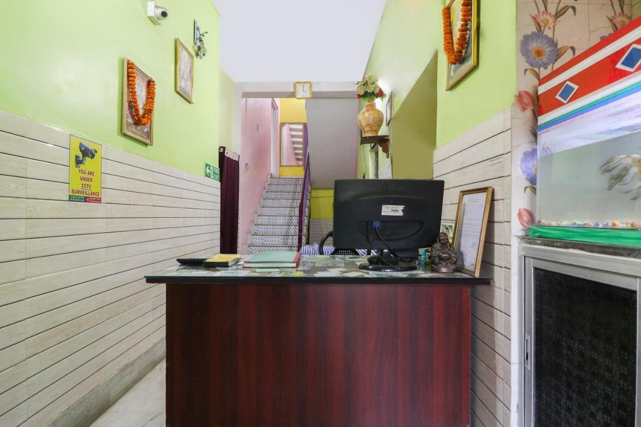 Spot On 49584 Asmi Hotel Hugli-Chinsurah Экстерьер фото